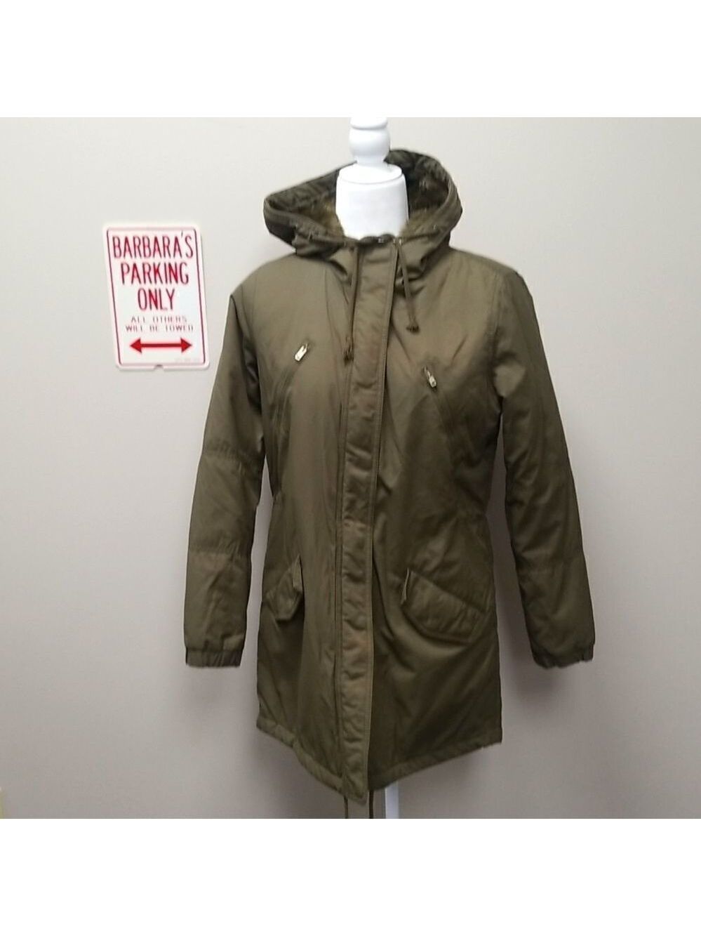 AMERICAN EAGLE SHAROA PARKA JACKET SZ SMALL♥️Hostess Pick♥️